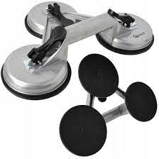 PŘÍSAVKY A STOJANY NA SKLA