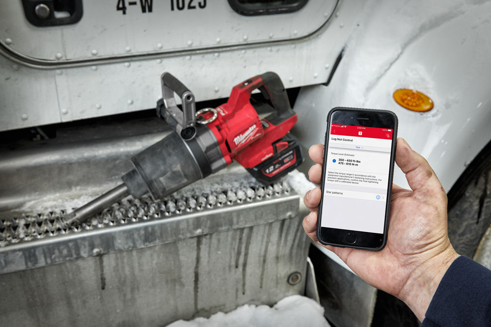 MILWAUKEE M18 ONEFHIWH716-0X Aku rázový utahovák ONE-KEY 18V, 1017Nm; 7/16 (bez aku) - 4933479152