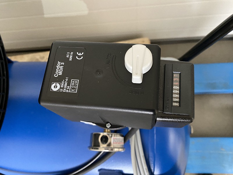 ORLÍK PKS 28/150 pístový olejový kompresor 4kW