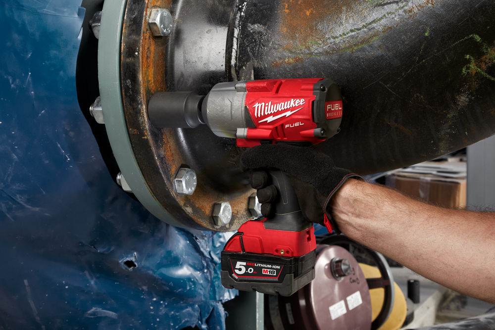 MILWAUKEE M18 FHIWP12-0X FUEL 1/2" rázový utahovák s aretačním čepem 18V (bez aku) - 4933459692