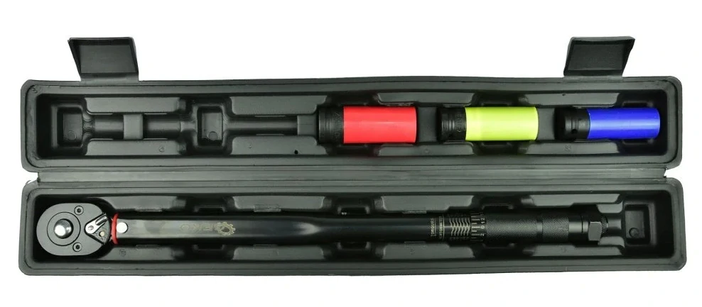 GEKO G10068 Momentový klíč 1/2", 28-210 Nm, s ALU nástrčnými hlavicemi