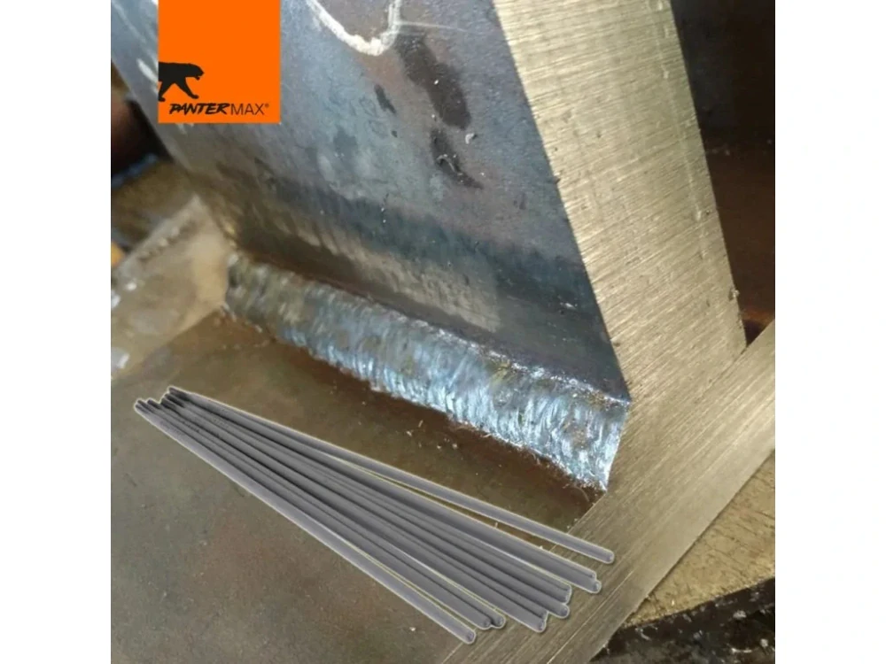 PANTERMAX MMA300LCD SET1 invertorová svářečka MMA/TIG + SAMOSTMÍVACÍ KUKLA