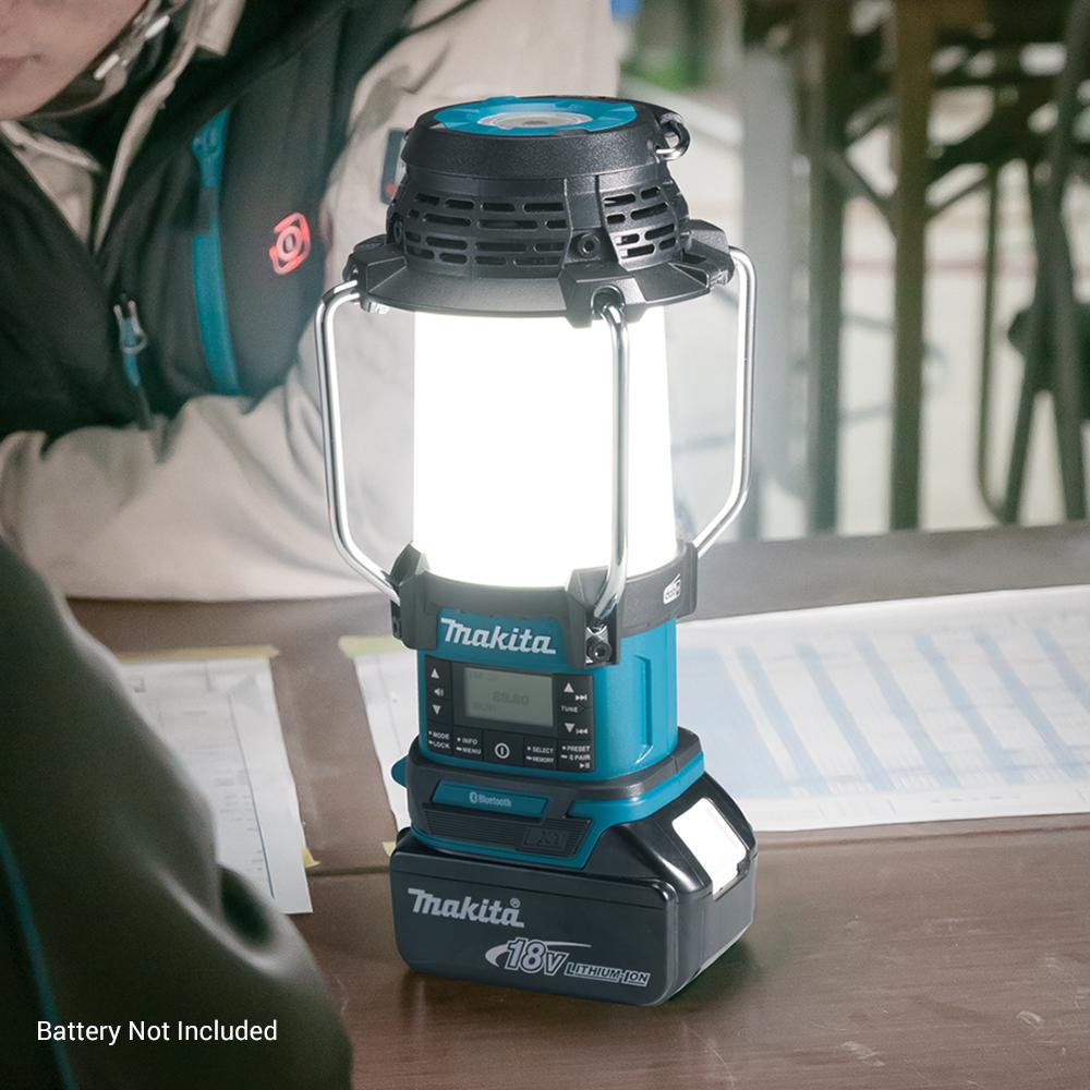 MAKITA DMR057 Aku rádio bluetooth se svítílnou 14,4 V / 18 V (bez aku)