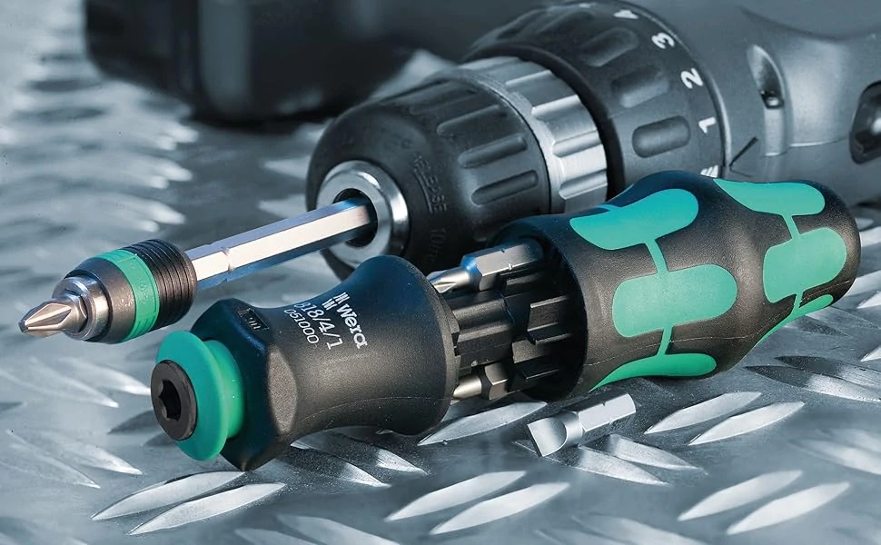 WERA 073240 vystřelovací šroubovák s bity v rukojeti, Kraftform Kompakt 28 SB