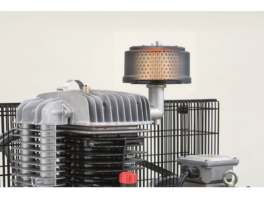 NUAIR NB5/5,5FT/270V olejový vertikální kompresor 4kW