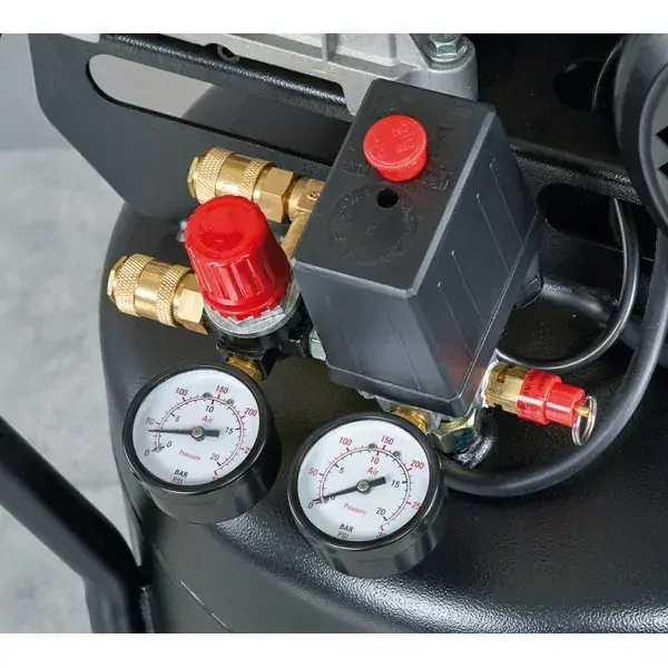 NUAIR B2800B/3M/90V vertikální dvouválcový olejový profi kompresor 2,2kW