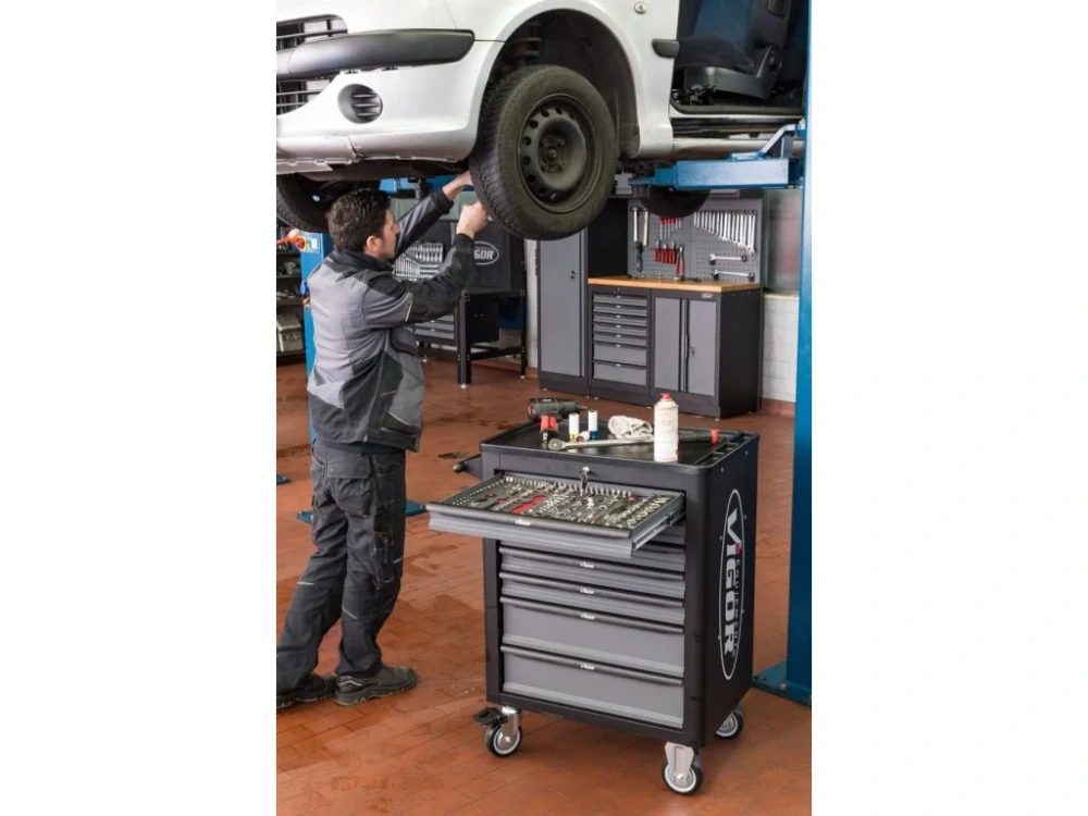 VIGOR V4219 Dílenský vozík vybavený, 248 ks nářadí, 7 zásuvek