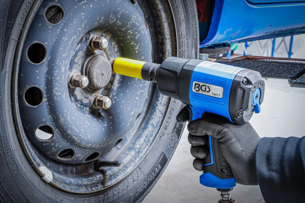 BGS 74411 Pneumatický rázový utahovák 12,5 mm (1/2") 1650 Nm