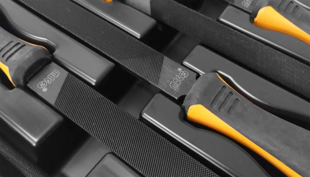 MAGG 080188 Sada pilníků Black Oxide a kartáč - 6 ks