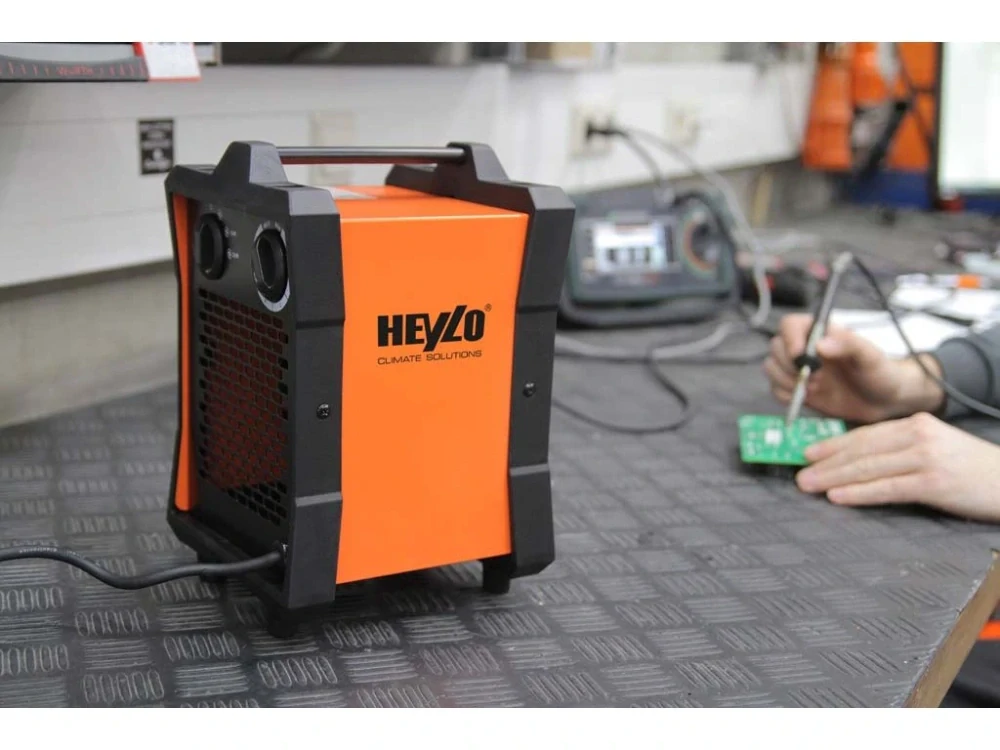 HEYLO DE 2 XL elektrické topidlo 2kW