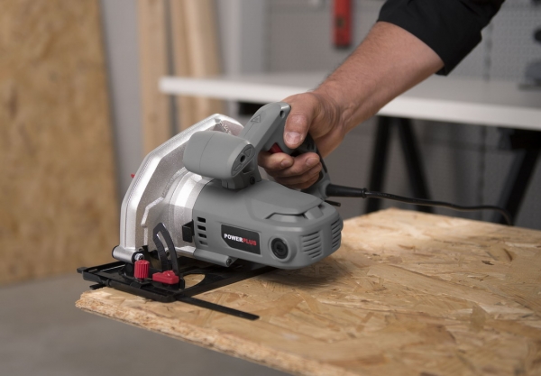 PowerPlus POWE30050 Okružní pila 1200W / 185mm