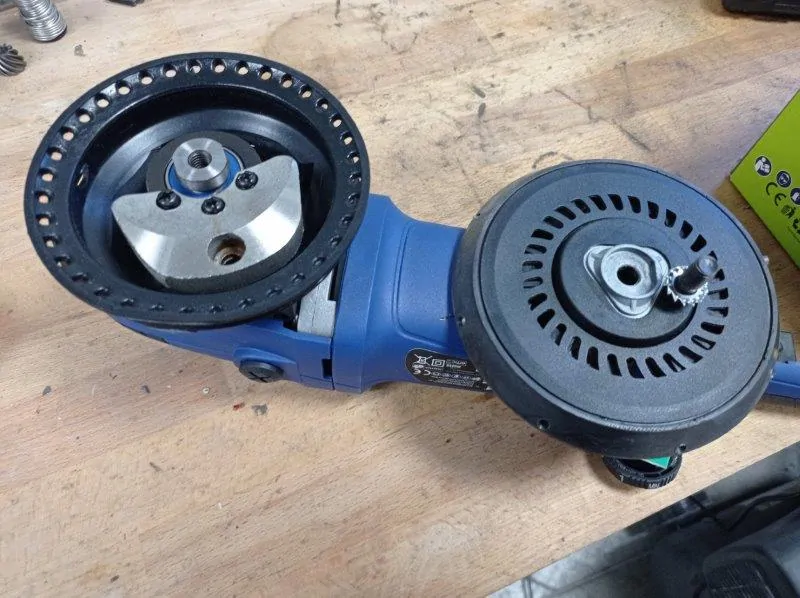 TUSON 130050 elektrická orbitální leštička 125mm, 720 W