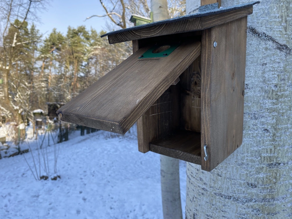 Sýkorník - dřevěná ptačí budka hnědá - PELA01