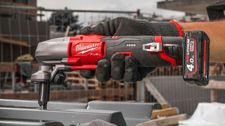 MILWAUKEE M12 FNB16-0X Aku prostřihovač plechu 12V (bez aku) - 4933479618