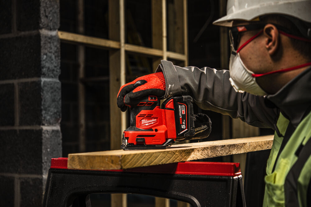 MILWAUKEE M18 BQSS-0 Aku excentrická bruska 18V (bez aku) - 4933479966
