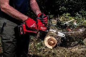 MILWAUKEE M18 FHS20-0 HATCHET™ Aku prořezávací řetězová pila 20cm, 18V (bez aku) - 4933480117