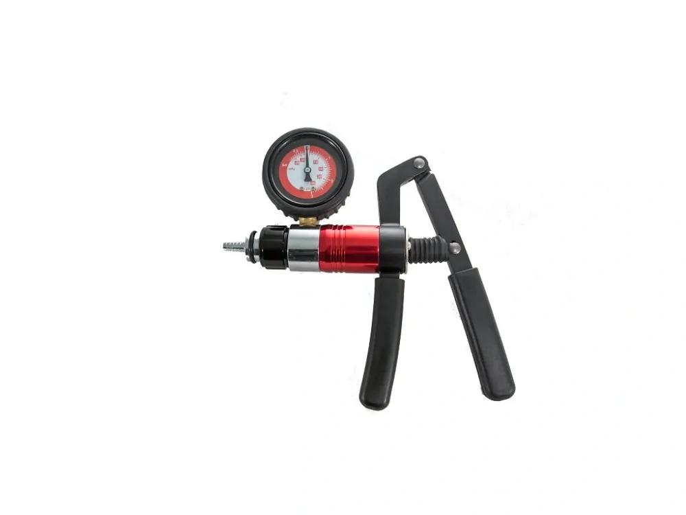 QUATROS QS70411 Podtlaková i přetlaková pumpa na výměnu kapaliny