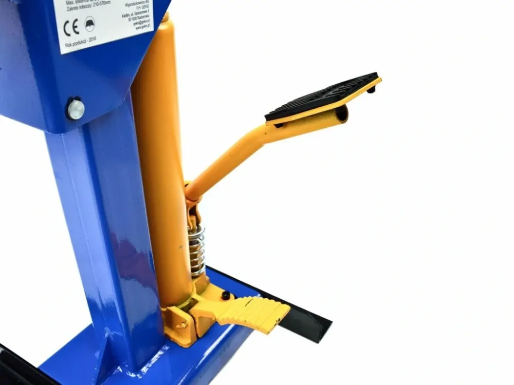 GEKO G02076 Hydraulický stahovák pružin McPherson, tlak 1t, pro pružiny průměru 100 - 250 mm