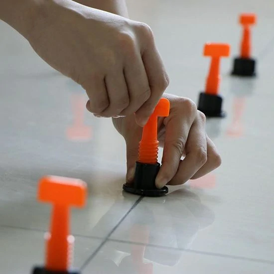 MAGG 080150 Set pro pokládání dlaždic 47x úchyt + 1 plastový klíč