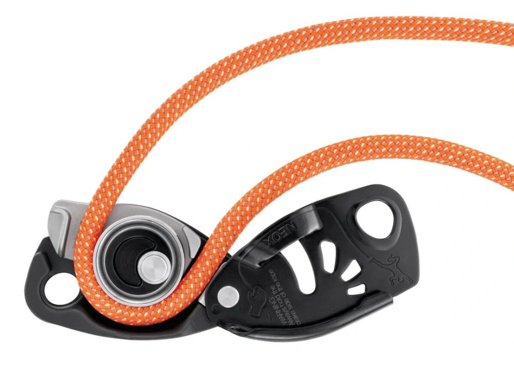 PETZL NEOX BLACK jistící brzda černá