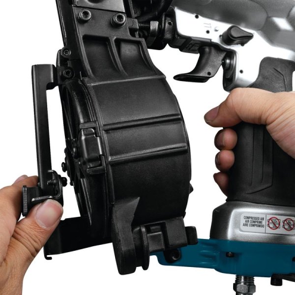 MAKITA AN454 pneu hřebíkovačka 19-45 mm