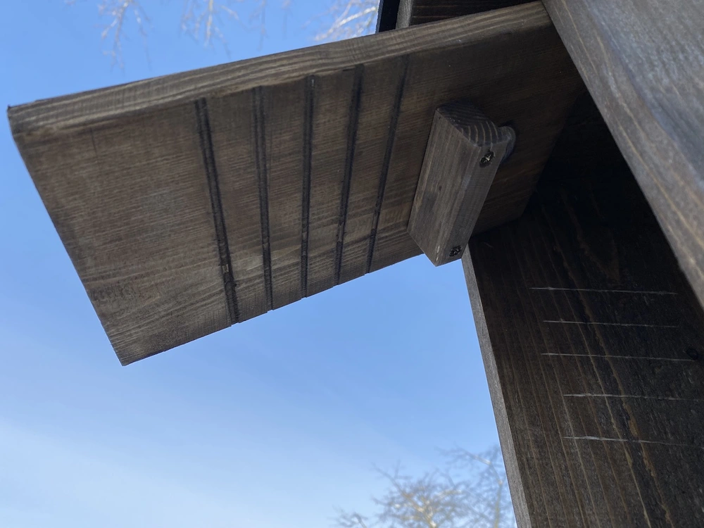 Sýkorník - dřevěná ptačí budka hnědá - PELA01