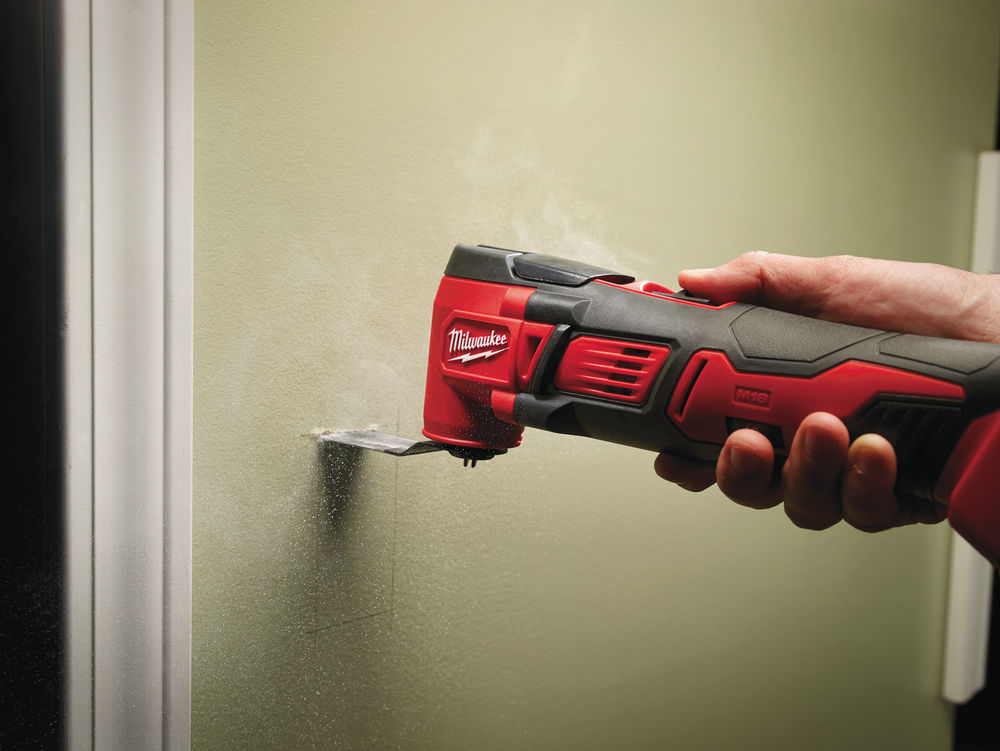 Milwaukee M18 BMT-0X aku multifunkční nářadí 18V (bez aku) - 4933459572
