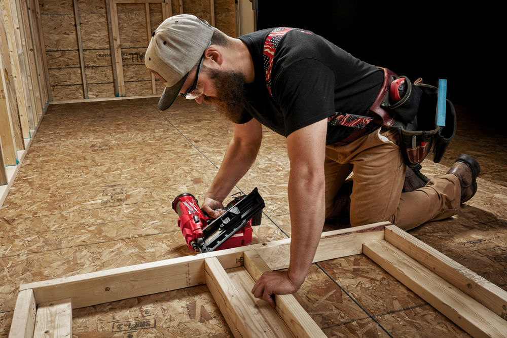 MILWAUKEE M18 FFN-0C FUEL Aku 34° hřebíkovačka na kotevní hřebíky 18V (bez aku) - 4933471406