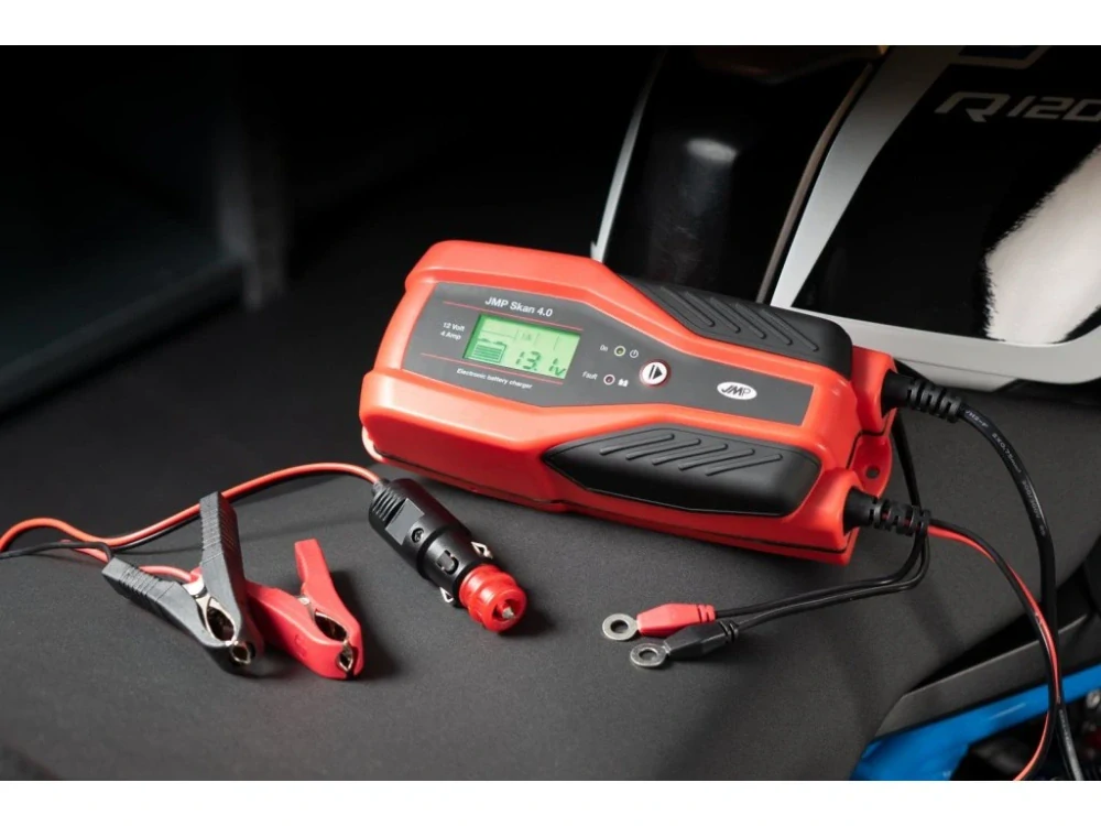 JMP Skan 4.0 Nabíječka autobaterií 12V, 1-4 A, 4-120 Ah