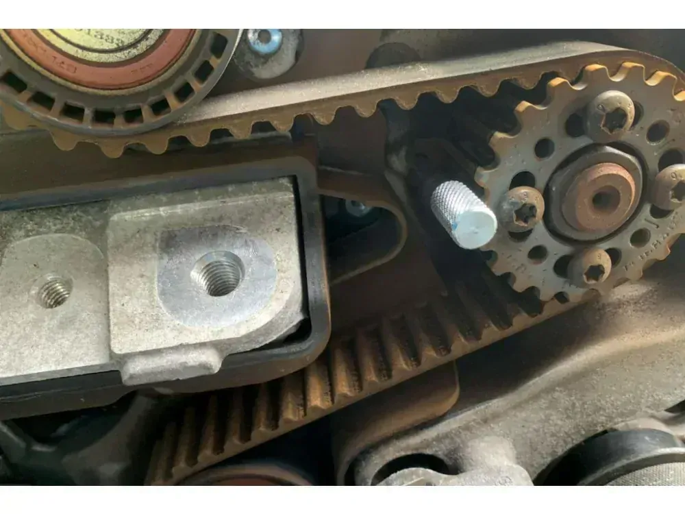 QUATROS QS10056 Aretační přípravky rozvodů motoru VOLVO D4204T 2.0 diesel