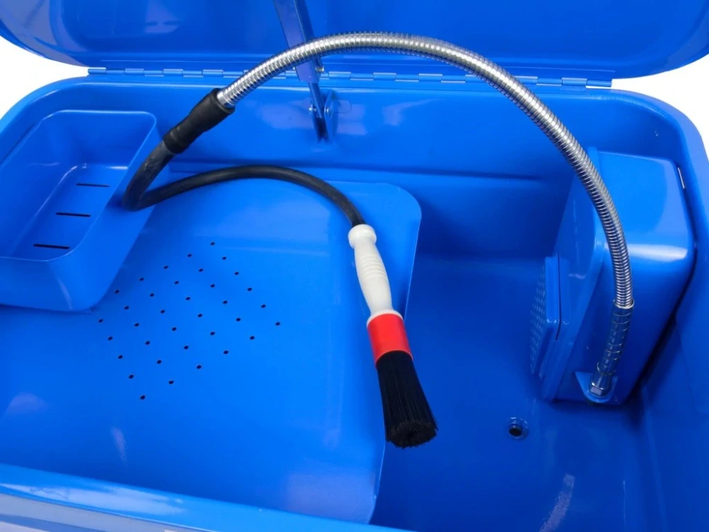 GEKO G02125 Mycí stůl pro čištění dílů s elektrickým čerpadlem a štetcem 80L