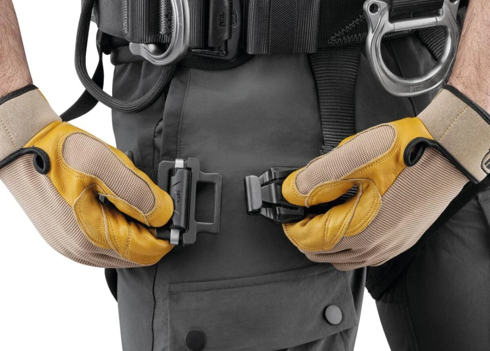 PETZL AVAO FAST 1 pracovní postroj EU