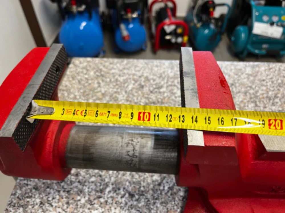 MAGG 080177 profesionální otočný svěrák 125 mm, 18kg