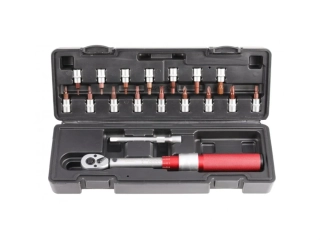 QUATROS QS59003 Momentový klíč 1/4", 3-20 Nm, přesný 3%, se zástrčnými hlavicemi, 18 ks