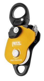 PETZL PRO TRAXION odolná kladka s blokantem a otočným závěsem